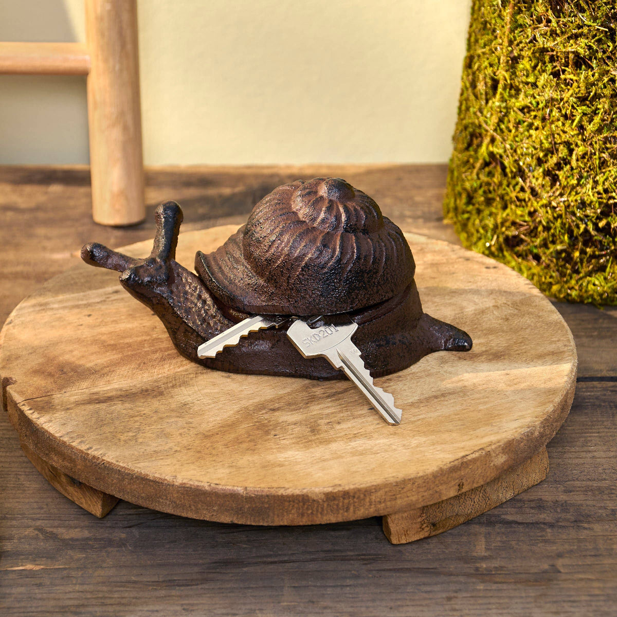 Snail Key Hider