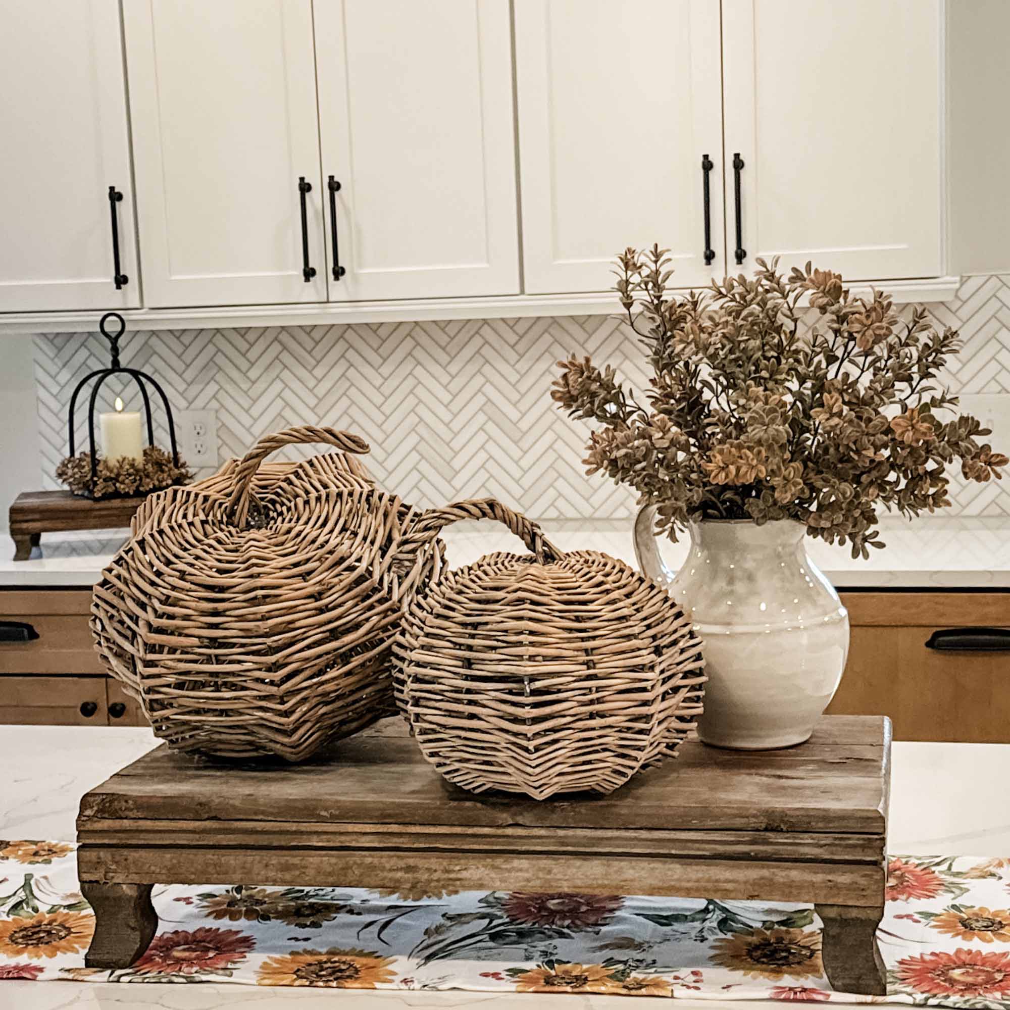 Fall Willow Pumpkin | 2 Sizes