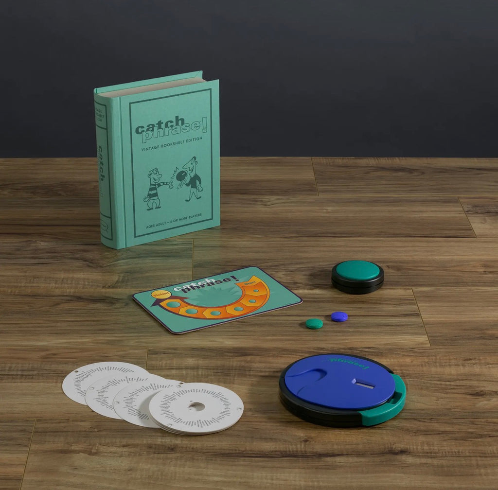 Catch Phrase Vintage Bookshelf Game