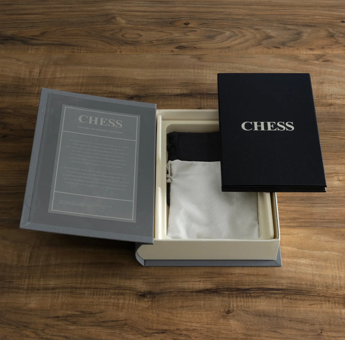 Chess Vintage Bookshelf Game