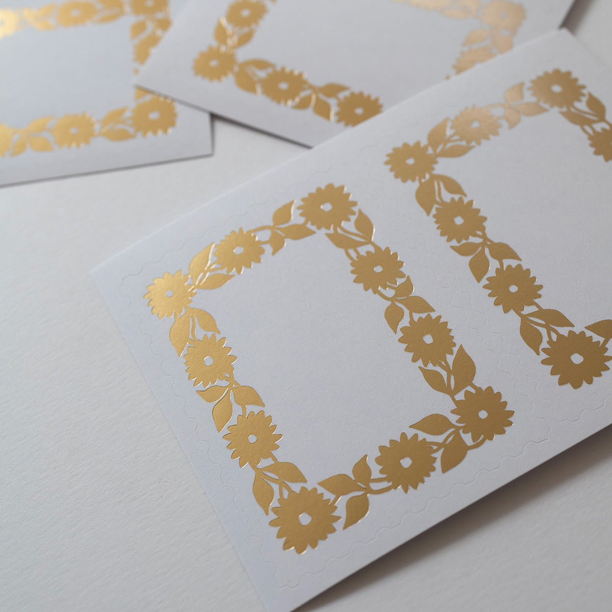 DAISY | DECORATIVE LABELS, PACK OF 6
