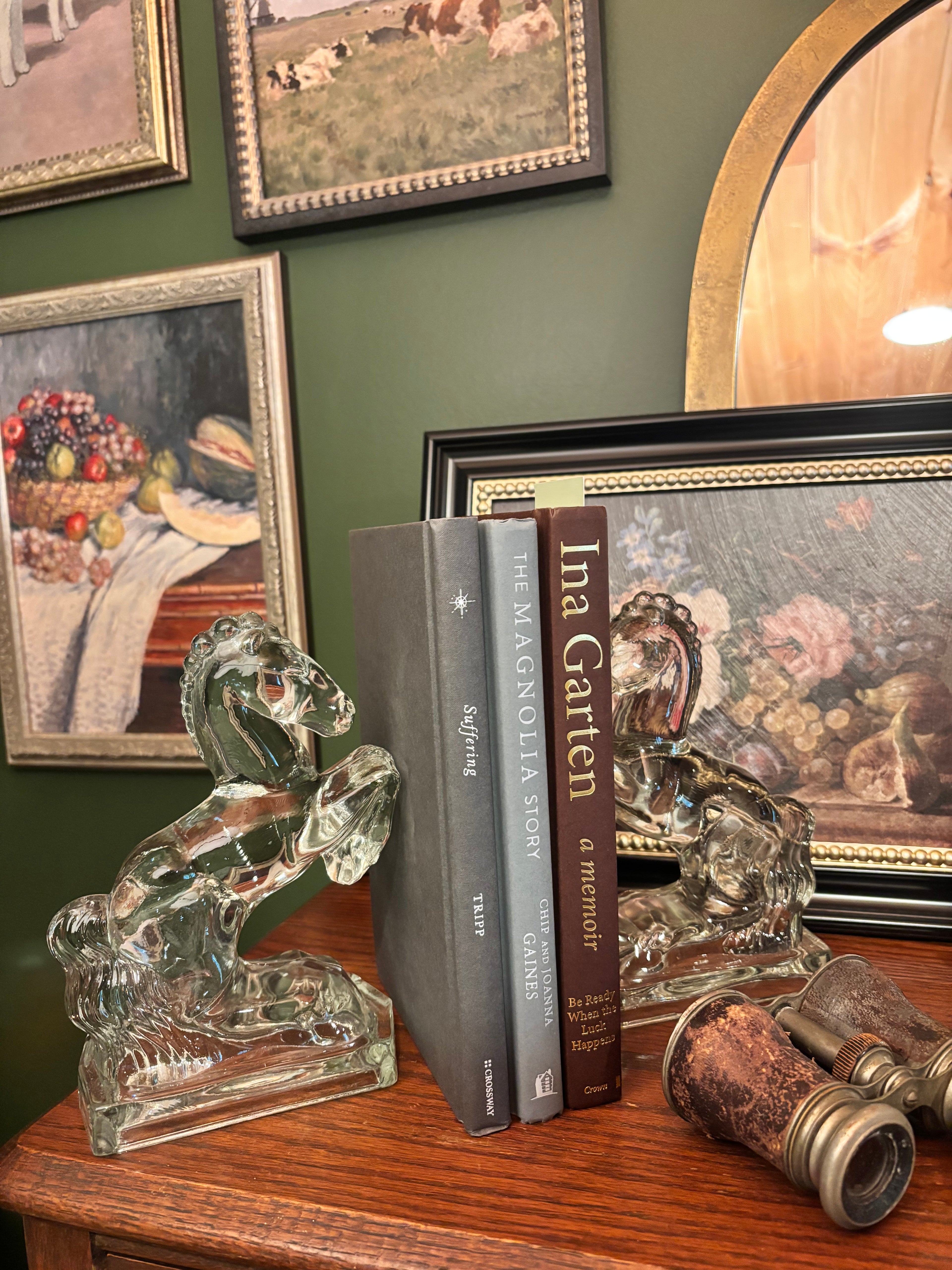 Vintage L.E. Smith rearing horse bookends