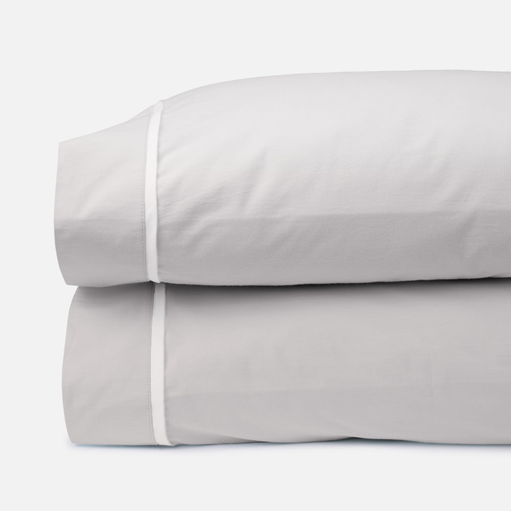 Essential Piping Pillowcase Set